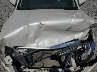 2015 Cadillac ATS Luxury AWD z VIN 1G6AH1RXXF0134934, wystawiony jako Copart lot #48169255 z przebiegiem 97 641 mil mil oraz Szkoda całkowita • Salvage title. Historia ofert i sprzedaży dostępna na DreamBid. Obrazek 11.