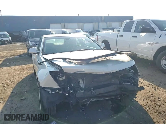 2012 Cadillac CTS Luxury z VIN 1G6DG5E5XC0140112, wystawiony jako Copart lot #63328865 z przebiegiem 104 986 mil mil oraz Szkoda całkowita • Salvage title. Historia ofert i sprzedaży dostępna na DreamBid. Obrazek 13.