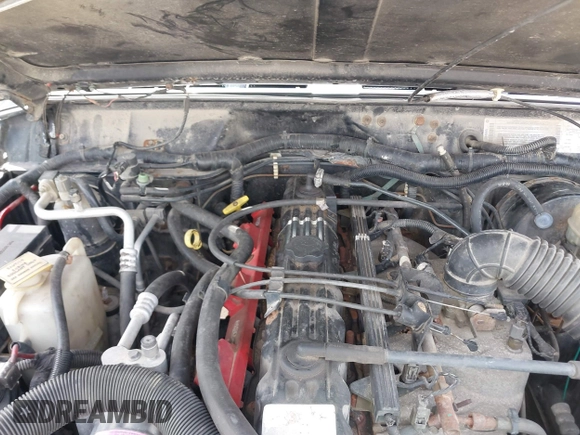 2000 Jeep Cherokee z VIN 1J4FF48S7YL153811, wystawiony jako IAAI lot #42098752 z przebiegiem 213 988 mil mil oraz . Historia ofert i sprzedaży dostępna na DreamBid. Obrazek 10.