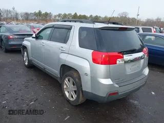 2011 GMC Terrain SLE-2 with VIN 2CTFLTEC6B6433875, listed as a IAAI auction lot 41468550 with 172,793 mi miles. Bid and sale history available at carsss.com. Image 3.