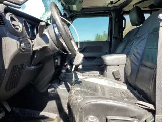 2020 Jeep Wrangler Unlimited Sahara with VIN 1C4HJXEN3LW178659, listed as a Copart auction lot 50059495 with 114,870 mi miles and Salvage Title. Bid and sale history available at carsss.com. Image 7.