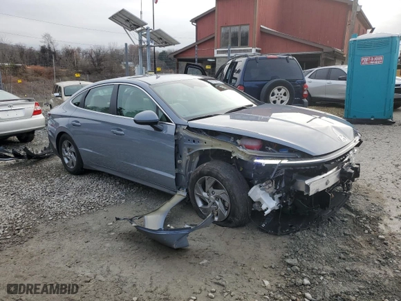 2025 Hyundai Sonata SE with VIN KMHL24JA6SA429464, listed as a Copart auction lot 81139514 with 3,228 mi miles and Salvage Title. Bid and sale history available at carsss.com. Image 4.