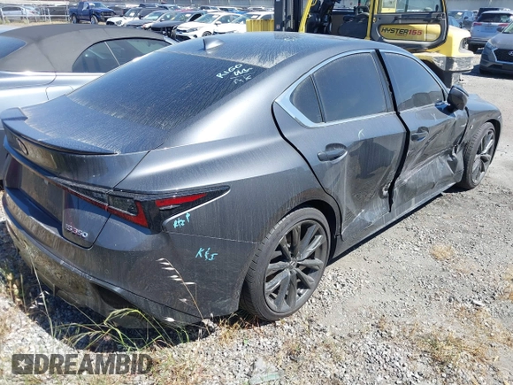 2024 Lexus IS 350 F Sport z VIN JTHGZ1B28R5080302, wystawiony jako IAAI lot #41646854 z przebiegiem 4 810 mil mil oraz . Historia ofert i sprzedaży dostępna na DreamBid. Obrazek 4.