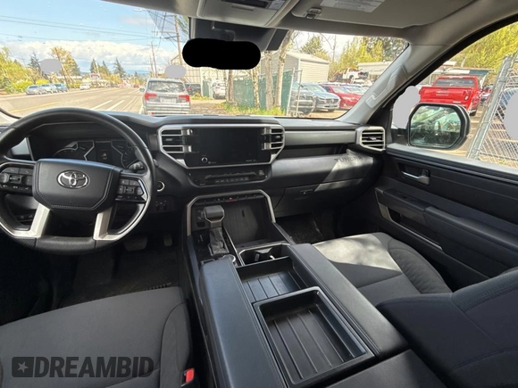 2022 Toyota Tundra SR5 with VIN 5TFLA5GD2NX001679, listed as a Copart auction lot 53191915 with 6,814 mi miles and Salvage title. Bid and sale history available at DreamBid. Image 9.