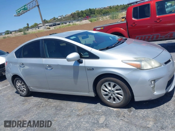 2014 Toyota Prius with VIN JTDKN3DP1E3051337, listed as a IAAI auction lot 42526207 with 306,478 mi miles and . Bid and sale history available at DreamBid. Image 13.