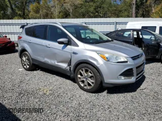 2015 Ford Escape Titanium with VIN 1FMCU9J98FUC69153, listed as a Copart auction lot 47589765 with 137,344 mi miles and Non Repairable. Bid and sale history available at carsss.com. Image 4.