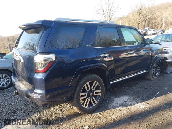 2018 Toyota 4Runner SR5 z VIN JTEBU5JR8J5596675, wystawiony jako IAAI lot #41877335 z przebiegiem Nie podano mil oraz . Historia ofert i sprzedaży dostępna na DreamBid. Obrazek 4.