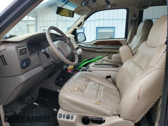 2000 Ford Excursion Limited with VIN 1FMNU43S4YEB85419, listed as a Copart auction lot 46796535 with 118,979 mi miles and Salvage title. Bid and sale history available at DreamBid. Image 7.