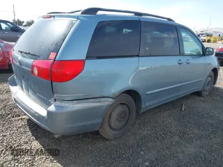 2007 Toyota Sienna CE with VIN 5TDZK23C07S061827, listed as a IAAI auction lot 41978287 with 131,040 mi miles. Bid and sale history available at carsss.com. Image 4.