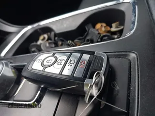 2019 Ford Fusion Hybrid Titanium with VIN 3FA6P0RU4KR144445, listed as a IAAI auction lot 42059840 with 90,617 mi miles. Bid and sale history available at carsss.com. Image 11.