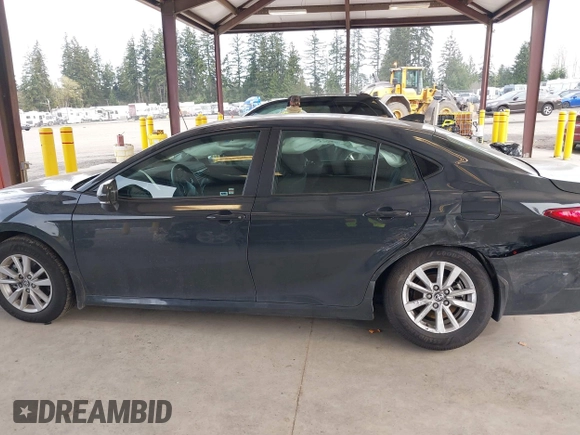 2025 Toyota Camry LE с VIN 4T1DBADK3SU514686, выставлен на аукционе IAAI как лот 42010297 с пробегом 6 232 миль миль и . История ставок и продаж доступна на DreamBid. Изображение 14.