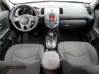 2010 Kia Soul + with VIN KNDJT2A25A7162898, listed as a Copart auction lot 86285544 with 175,864 mi miles and Clean Title. Bid and sale history available at DreamBid. Image 8.