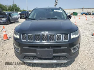 2018 Jeep Compass Limited z VIN 3C4NJDCB5JT341499, wystawiony jako Copart lot #59338715 z przebiegiem 131 149 mil mil oraz Szkoda całkowita • Salvage title. Historia ofert i sprzedaży dostępna na DreamBid. Obrazek 5.