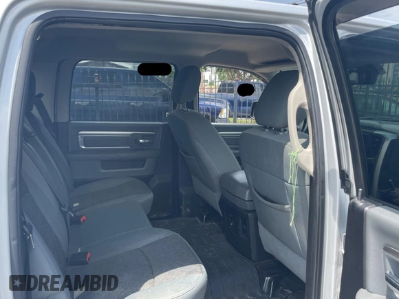 2014 Ram 1500 Big Horn z VIN 1C6RR6TT0ES435013, wystawiony jako Copart lot #59365815 z przebiegiem 211 373 mil mil oraz Czysty tytuł • Clean title. Historia ofert i sprzedaży dostępna na DreamBid. Obrazek 6.