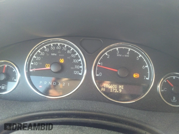 2008 Chevrolet Uplander LS with VIN 1GNDV23W98D130546, listed as a IAAI auction lot 41666342 with 186,601 mi miles. Bid and sale history available at carsss.com. Image 7.