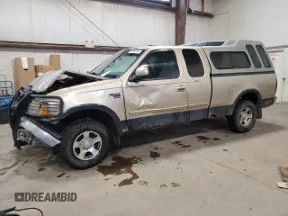 1999 Ford F-150 XL with VIN 2FTRX18L7XCA26296, listed as a Copart auction lot 86344174 with 0 mi miles and Salvage Title. Bid and sale history available at carsss.com. Image 1.
