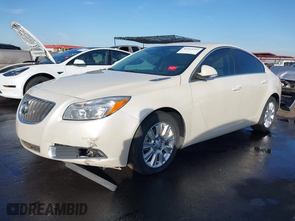2012 Buick Regal with VIN 2G4GR5ER8C9142496, listed as a IAAI auction lot 41165552 with 79,828 mi miles. Bid and sale history available at carsss.com. Image 2.