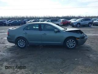 2009 Mercury Milan with VIN 3MEHM07Z59R633701, listed as a IAAI auction lot 41531784 with 150,000 mi miles. Bid and sale history available at carsss.com. Image 13.