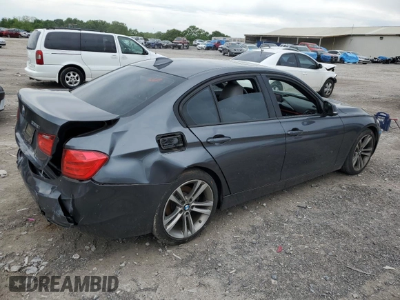 2013 BMW 3 Series 328i z VIN WBA3A5C59DF352539, wystawiony jako Copart lot #55279645 z przebiegiem 119 870 mil mil oraz Czysty tytuł • Clean title. Historia ofert i sprzedaży dostępna na DreamBid. Obrazek 3.