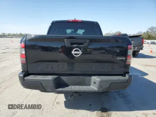 2025 Nissan Frontier S z VIN 1N6ED1EK5SN607296, wystawiony jako Copart lot #52597265 z przebiegiem 6 097 mil mil oraz Szkoda całkowita • Salvage title. Historia ofert i sprzedaży dostępna na DreamBid. Obrazek 6.
