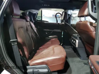 2024 Ford Expedition Limited with VIN 1FMJU2A81REA41189, listed as a Copart auction lot 44686535 with 15,521 mi miles and Non Repairable. Bid and sale history available at carsss.com. Image 11.