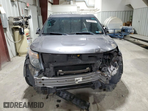 2015 Ford Utility Police Interceptor with VIN 1FM5K8ARXFGB75590, listed as a Copart auction lot 86499964 with 122,637 mi miles and Salvage Title. Bid and sale history available at carsss.com. Image 5.