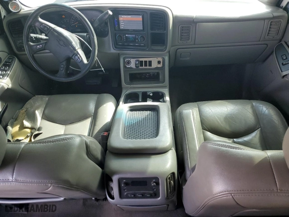 2006 Chevrolet Silverado 2500HD LT1 with VIN 1GCHK23D56F194053, listed as a Copart auction lot 46890115 with 338,259 mi miles and Salvage Title. Bid and sale history available at carsss.com. Image 8.