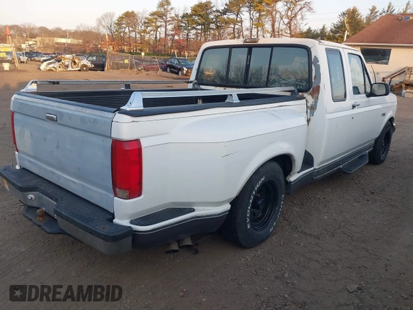 1992 Ford F-150 with VIN 1FTEX15N7NKB55278, listed as a IAAI auction lot 41787804 with Not provided miles and . Bid and sale history available at DreamBid. Image 4.