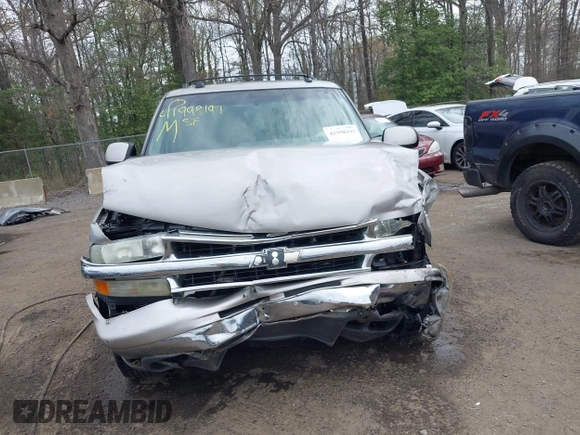 2004 Chevrolet Tahoe LS with VIN 1GNEK13ZX4J179560, listed as a IAAI auction lot 41998197 with 147,822 mi miles. Bid and sale history available at carsss.com. Image 12.