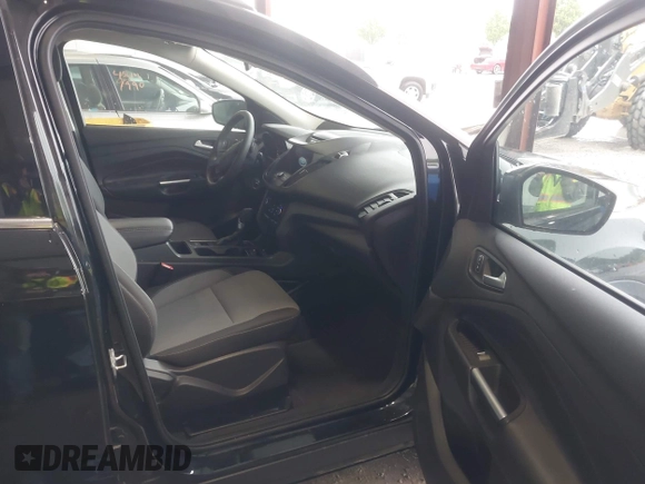 2017 Ford Escape SE with VIN 1FMCU0GD8HUB77633, listed as a IAAI auction lot 42158359 with 111,190 mi miles and . Bid and sale history available at DreamBid. Image 5.