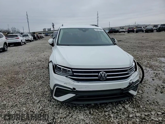 2022 Volkswagen Tiguan S with VIN 3VV1B7AX4NM014962, listed as a Copart auction lot 51811795 with 70,436 mi miles and Salvage title. Bid and sale history available at DreamBid. Image 12.