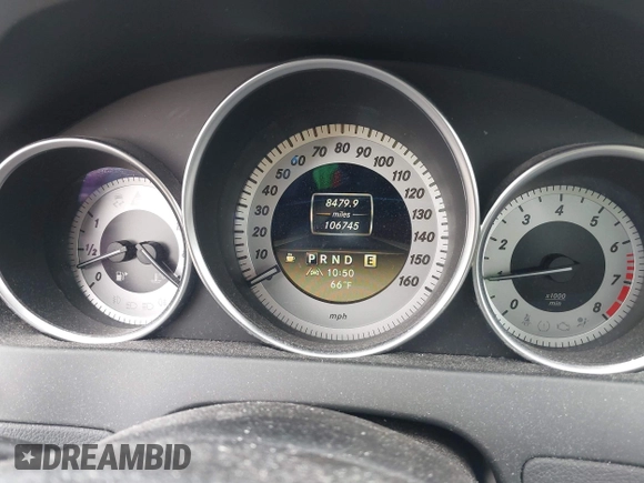 2012 Mercedes-Benz C 300 Sport с VIN WDDGF8BB6CA697821, выставлен на аукционе IAAI как лот 42347842 с пробегом 106 745 миль миль и . История ставок и продаж доступна на DreamBid. Изображение 16.