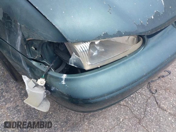 2000 Chevrolet Prizm LSi с VIN 1Y1SK5285YZ407771, выставлен на аукционе IAAI как лот 42240643 с пробегом 237 408 миль миль и . История ставок и продаж доступна на DreamBid. Изображение 6.