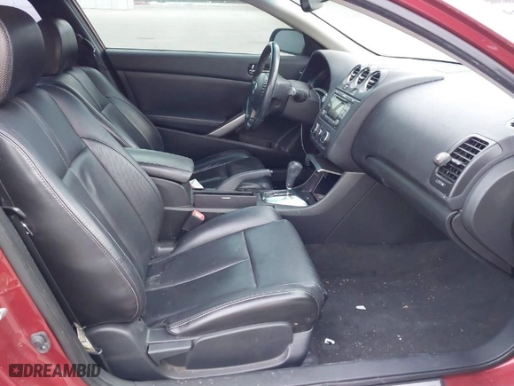 2013 Nissan Altima 2.5 S with VIN 1N4AL2EP4DC234214, listed as a IAAI auction lot 41944807 with 165,637 mi miles. Bid and sale history available at carsss.com. Image 5.