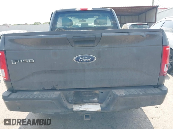 2015 Ford F-150 XLT z VIN 1FTEX1EP6FKD25987, wystawiony jako IAAI lot #42272445 z przebiegiem 262 962 mil mil oraz . Historia ofert i sprzedaży dostępna na DreamBid. Obrazek 16.