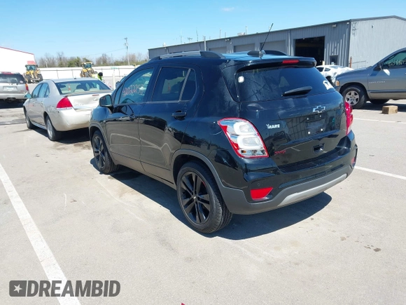2020 Chevrolet Trax LT z VIN 3GNCJLSB4LL319247, wystawiony jako IAAI lot #42022250 z przebiegiem 74 877 mil mil oraz . Historia ofert i sprzedaży dostępna na DreamBid. Obrazek 3.