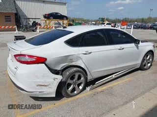 2013 Ford Fusion SE with VIN 3FA6P0HR3DR182796, listed as a IAAI auction lot 42147273 with 121,815 mi miles and . Bid and sale history available at DreamBid. Image 4.