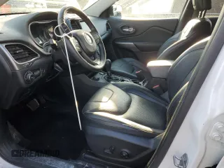 2019 Jeep Cherokee Limited z VIN 1C4PJMDN5KD213109, wystawiony jako Copart lot #86311494 z przebiegiem 60 482 mil mil oraz Szkoda całkowita • Salvage title. Historia ofert i sprzedaży dostępna na DreamBid. Obrazek 7.