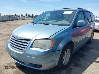 2010 Chrysler Town & Country Touring with VIN 2A4RR5D15AR278293, listed as a IAAI auction lot 41992405 with 125,529 mi miles. Bid and sale history available at carsss.com. Image 2.