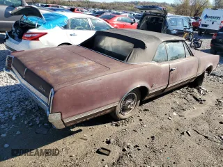 1966 Oldsmobile Cutlass z VIN 338676M278597, wystawiony jako Copart lot #79270784 z przebiegiem 66 981 mil mil oraz Tytuł czysty. Historia ofert i sprzedaży dostępna na DreamBid. Obrazek 3.