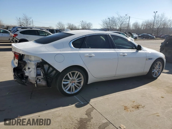 2018 Jaguar XF 30t Prestige with VIN SAJBK4GX4JCY73331, listed as a Copart auction lot 43069184 with 17,046 mi miles. Bid and sale history available at carsss.com. Image 3.