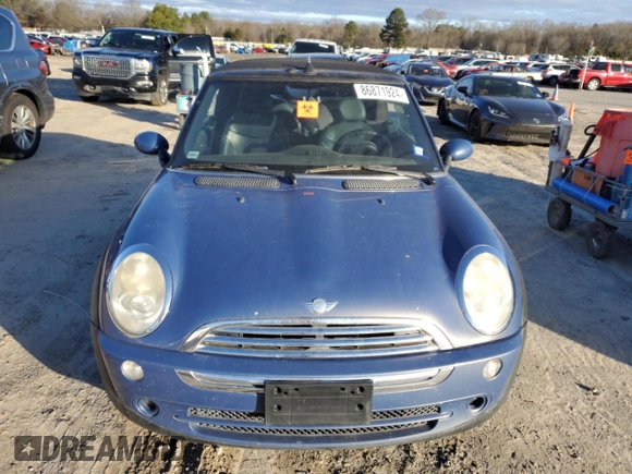 2007 MINI Convertible with VIN WMWRF33507TF66800, listed as a Copart auction lot 86871924 with 130,448 mi miles and Clean Title. Bid and sale history available at DreamBid. Image 5.