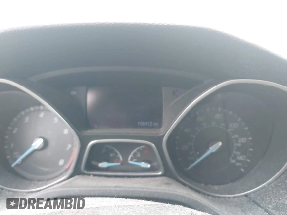 2013 Ford Focus SE с VIN 1FADP3F28DL233478, выставлен на аукционе IAAI как лот 42496224 с пробегом 108 412 миль миль и . История ставок и продаж доступна на DreamBid. Изображение 7.