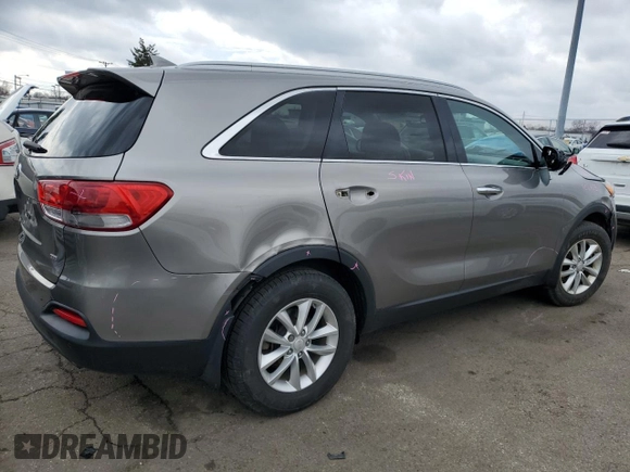 2017 Kia Sorento LX with VIN 5XYPG4A30HG192424, listed as a Copart auction lot 46700925 with 86,244 mi miles and Clean Title. Bid and sale history available at carsss.com. Image 3.