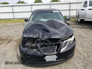 2011 Saab 9-3 z VIN YS3FA4CYXB1310730, wystawiony jako Copart lot #52141405 z przebiegiem Nie podano mil oraz Szkoda całkowita • Salvage title. Historia ofert i sprzedaży dostępna na DreamBid. Obrazek 5.