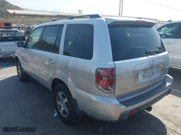 2007 Honda Pilot EX-L with VIN 5FNYF28587B012793, listed as a IAAI auction lot 41964324 with 230,128 mi miles. Bid and sale history available at carsss.com. Image 3.
