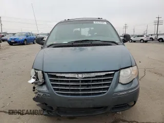 2006 Chrysler Town & Country LWB Limited with VIN 2A4GP64L86R640273, listed as a Copart auction lot 83975494 with 200,177 mi miles and Salvage Title. Bid and sale history available at carsss.com. Image 5.