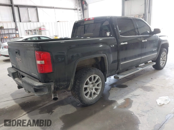 2015 GMC Sierra 1500 Denali z VIN 3GTU2WEJ8FG321045, wystawiony jako IAAI lot #41790541 z przebiegiem 239 945 mil mil oraz . Historia ofert i sprzedaży dostępna na DreamBid. Obrazek 4.