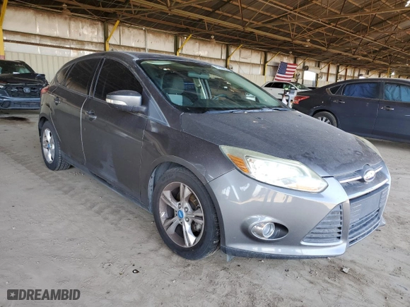 2014 Ford Focus SE with VIN 1FADP3K20EL363391, listed as a Copart auction lot 52556335 with 111,614 mi miles and Clean Title. Bid and sale history available at carsss.com. Image 4.