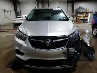 2018 Buick Encore Preferred with VIN KL4CJESB5JB614760, listed as a Copart auction lot 47312985 with 43,325 mi miles and Salvage Title. Bid and sale history available at DreamBid. Image 5.